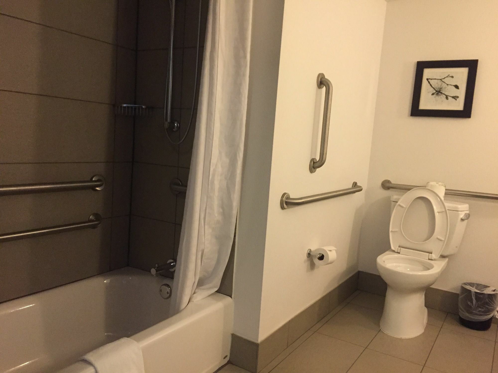 Country Inn & Suites By Radisson, Springfield Southeast Exteriör bild