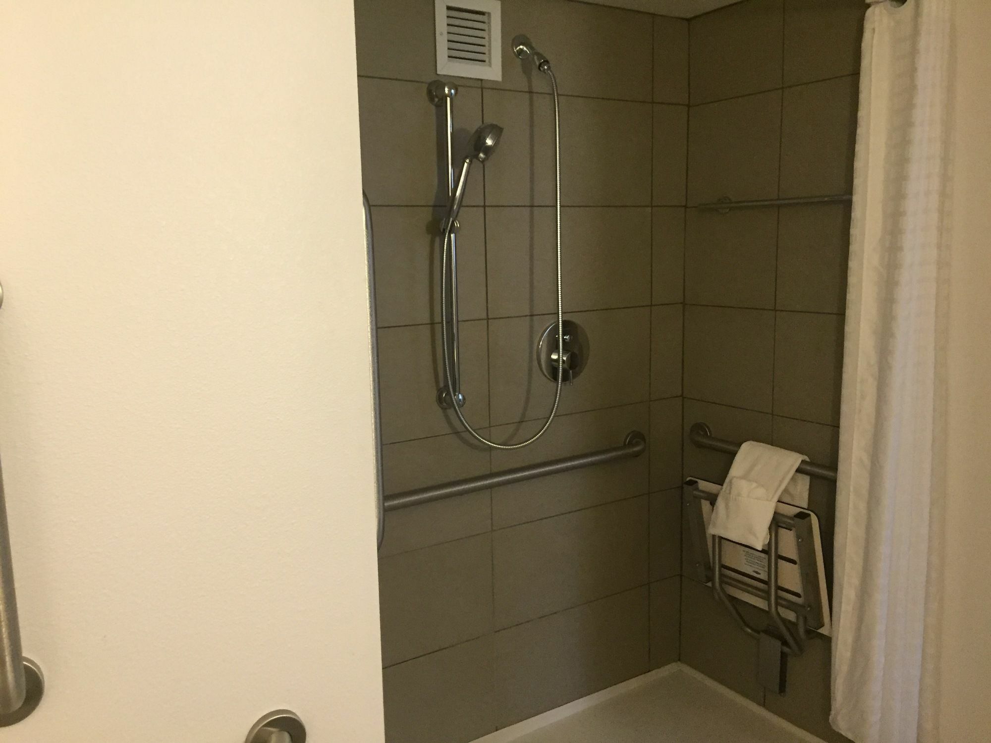 Country Inn & Suites By Radisson, Springfield Southeast Exteriör bild