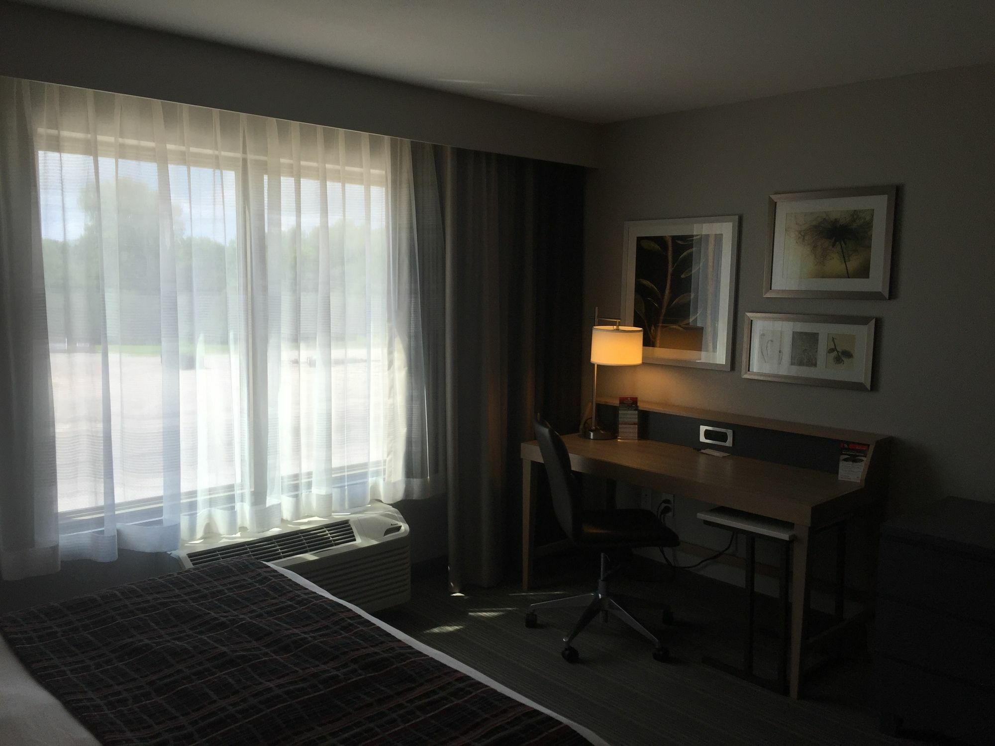 Country Inn & Suites By Radisson, Springfield Southeast Exteriör bild